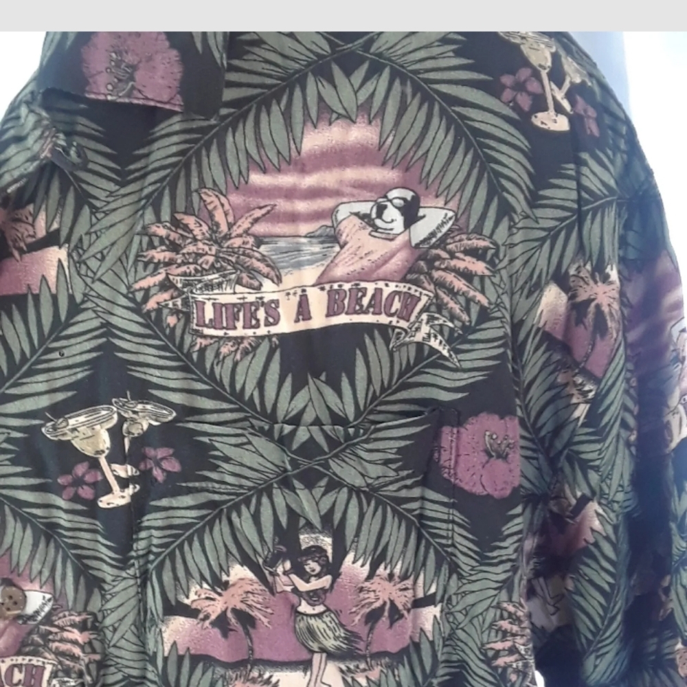 Big Dogs hawaiian shirt xl dark tropical life is a beach  dancing margaritas